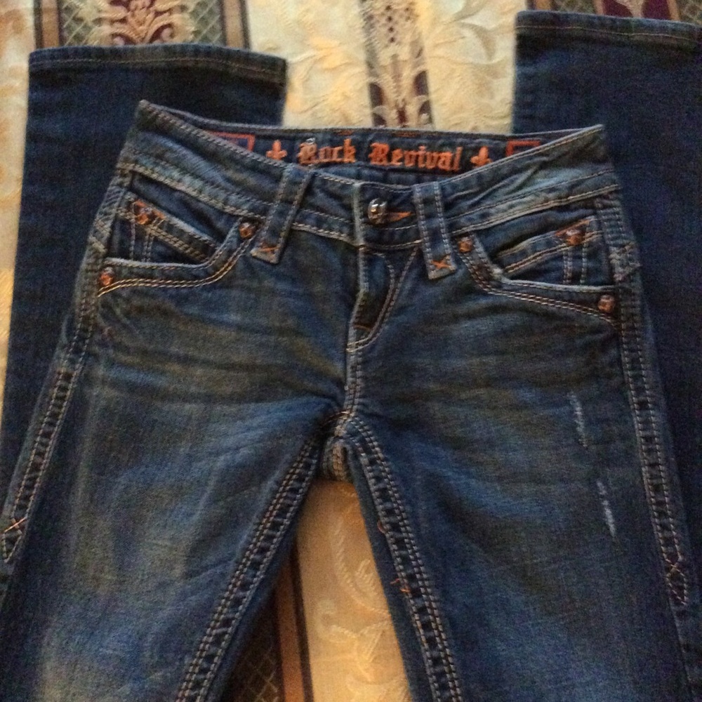 Women's Rock & Revival Bootcut Blue Jeans.🦋💜